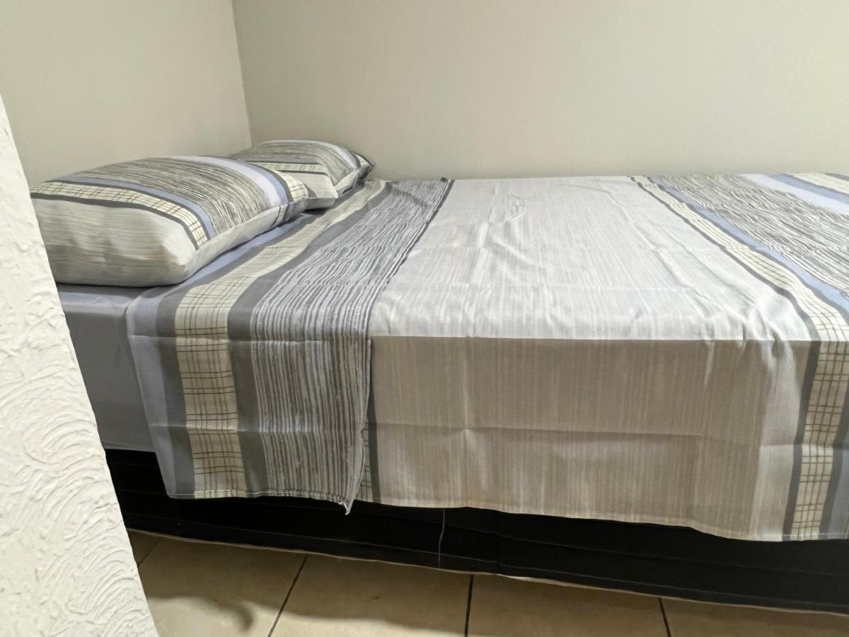Apartamento 4 Quartos Av Beira Mar Nº 36 - Edif Canto Nobre - Guarapari Es Экстерьер фото