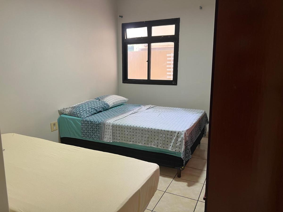 Apartamento 4 Quartos Av Beira Mar Nº 36 - Edif Canto Nobre - Guarapari Es Экстерьер фото